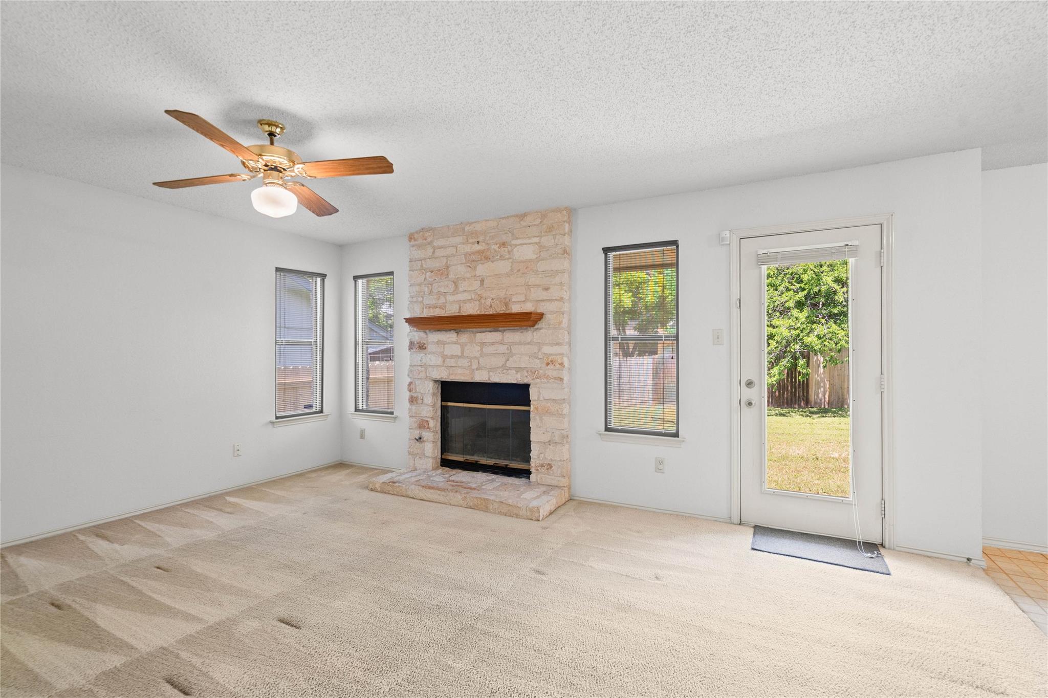 7100 Pine Bluffs TRL