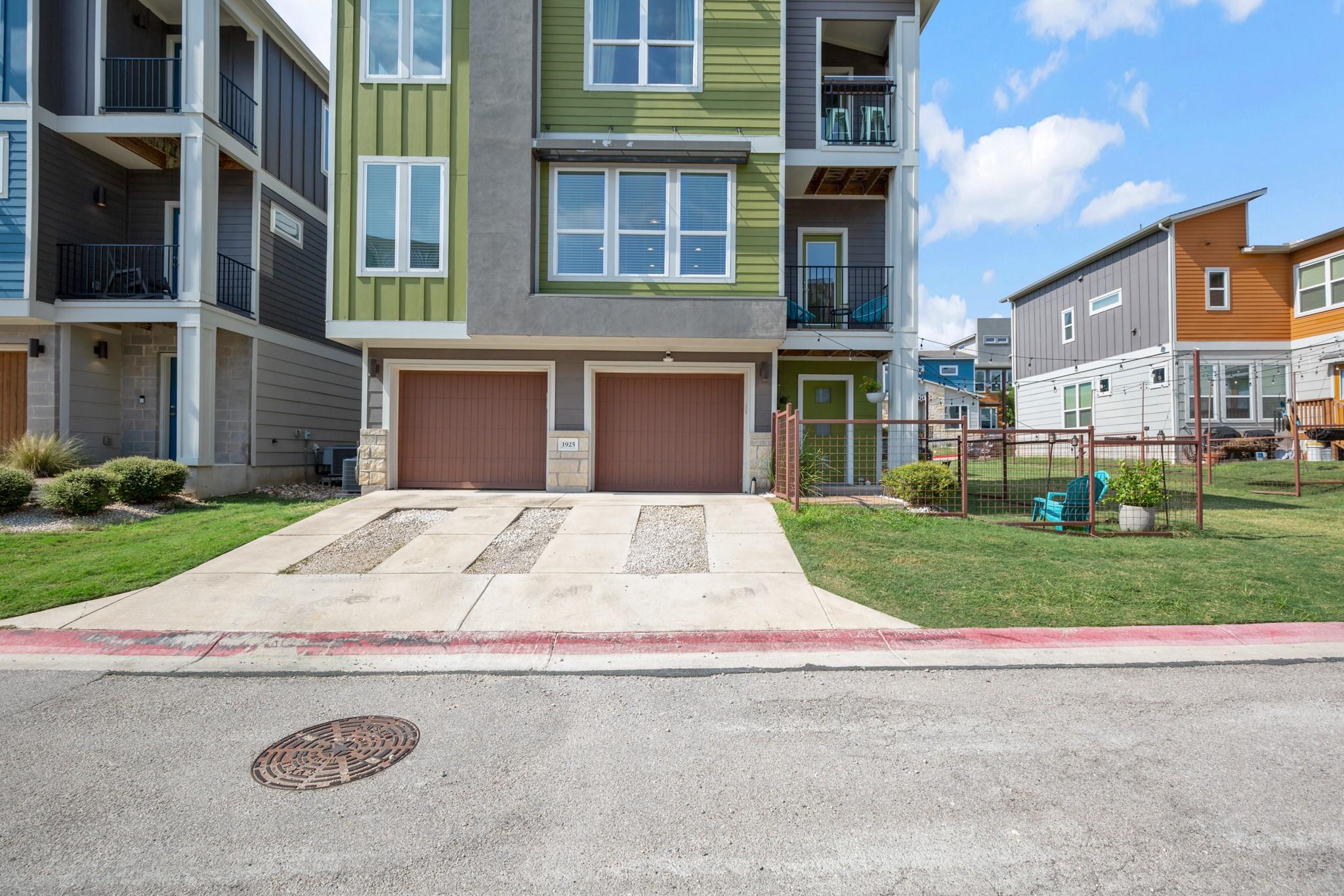 1925 Dinsdale LN # 179C