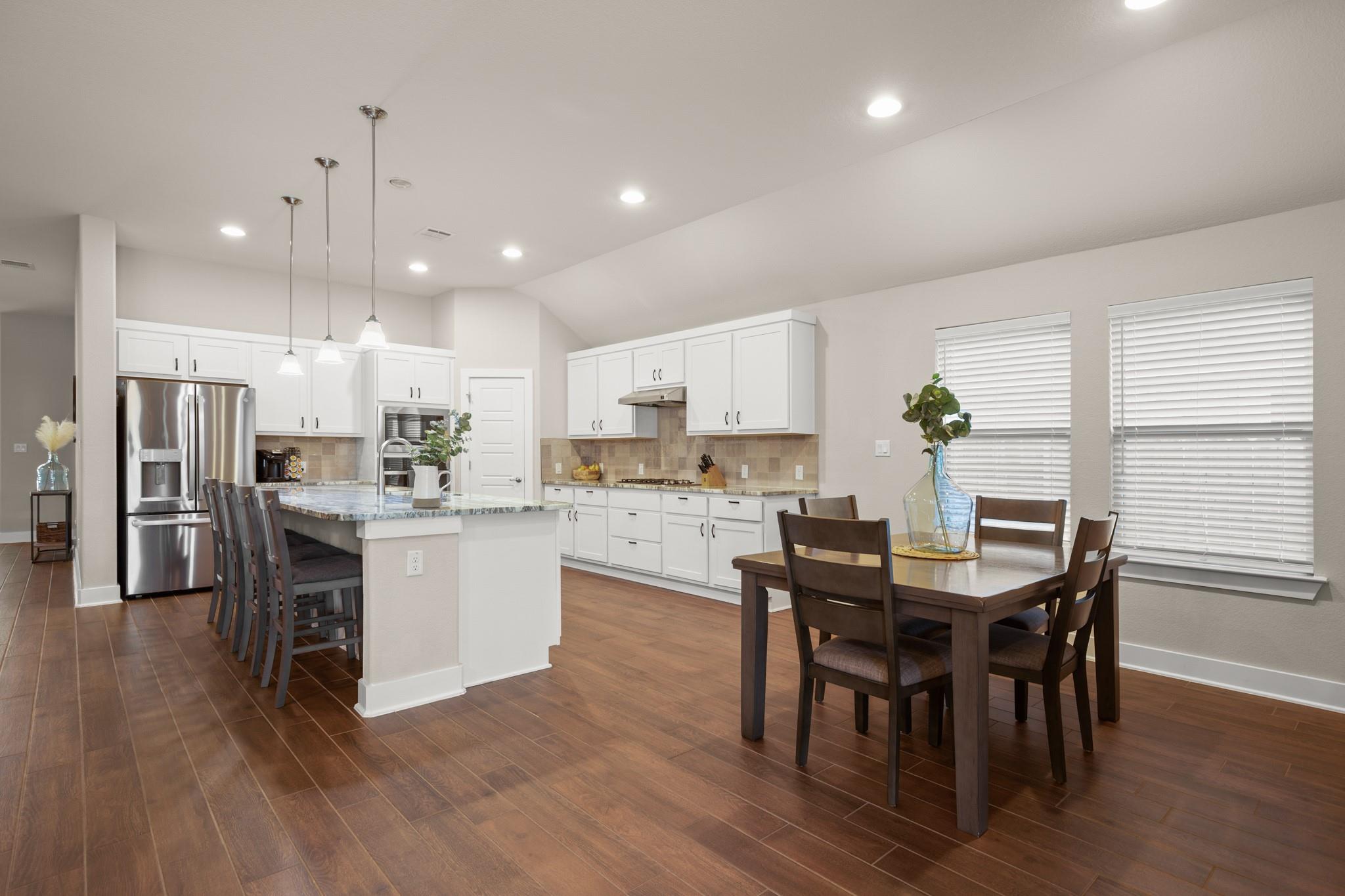 120 Red Granite RD