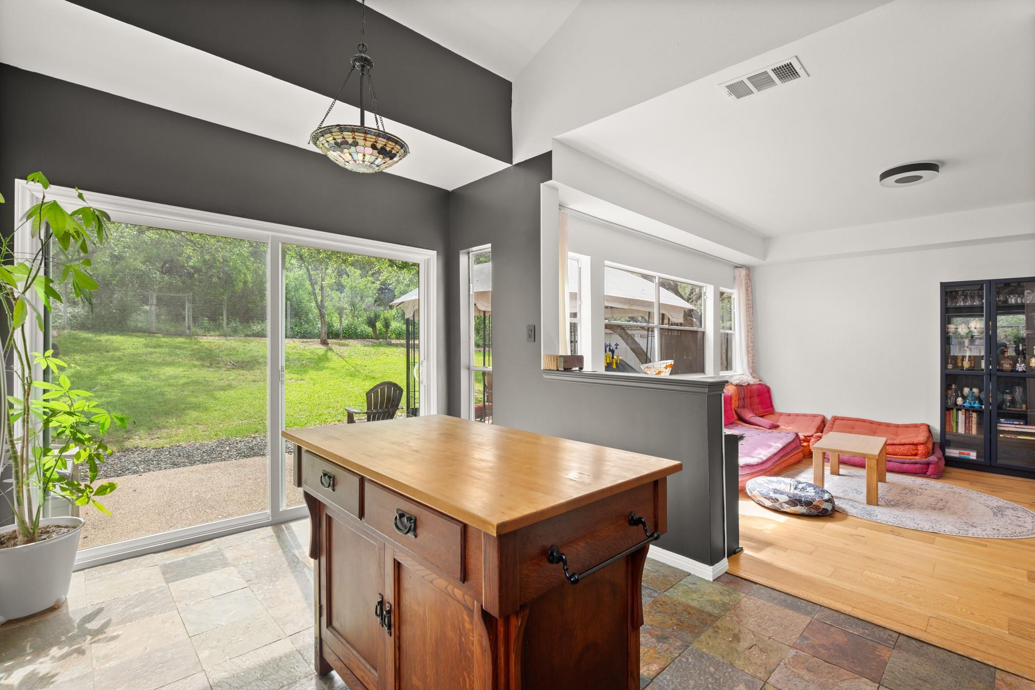 3609 Latimer DR
