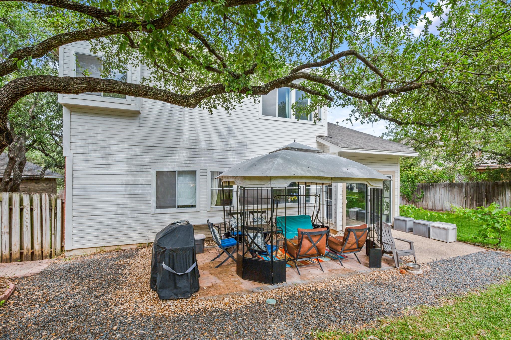 3609 Latimer DR