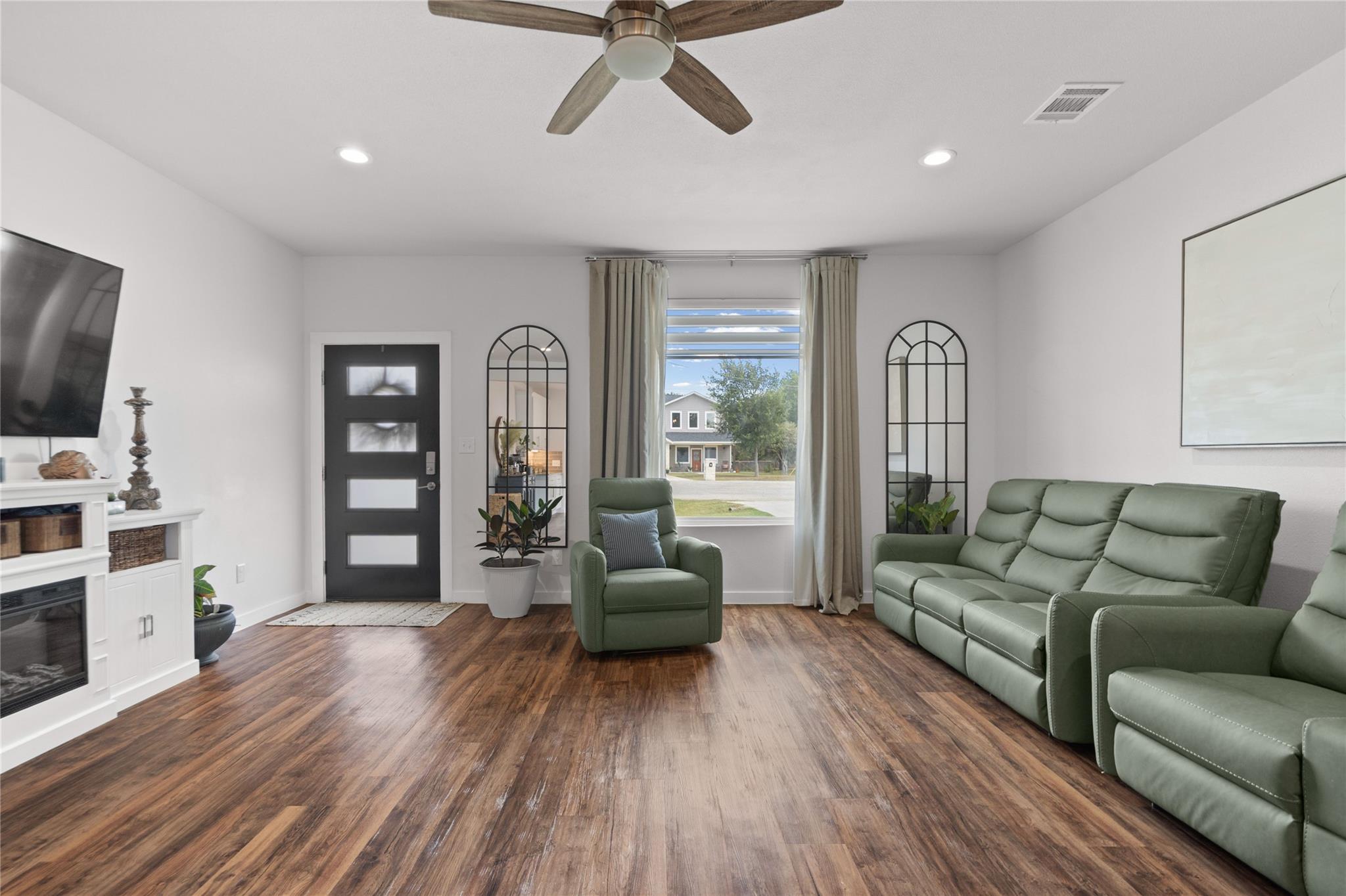 133 Koele CT