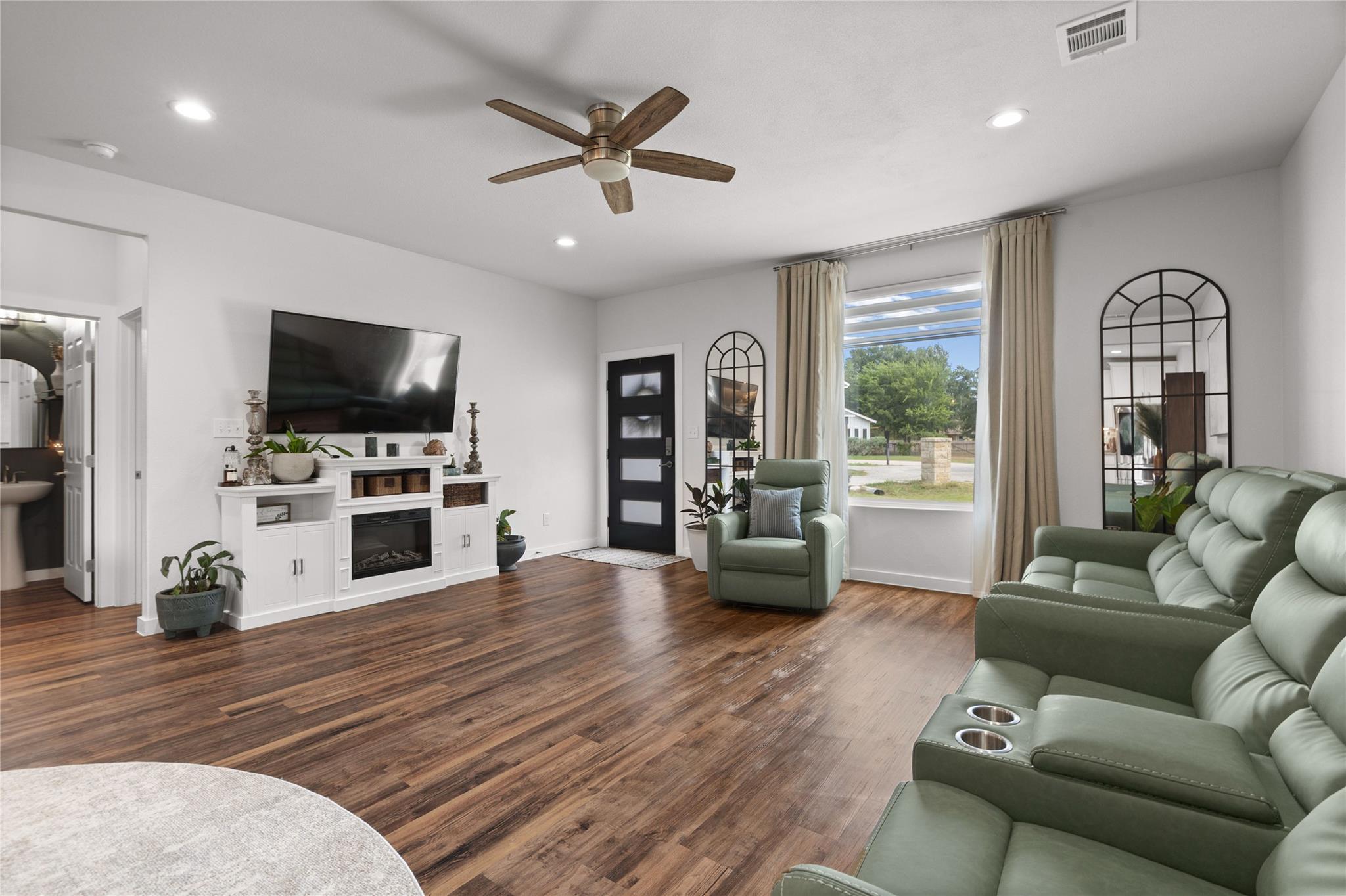133 Koele CT