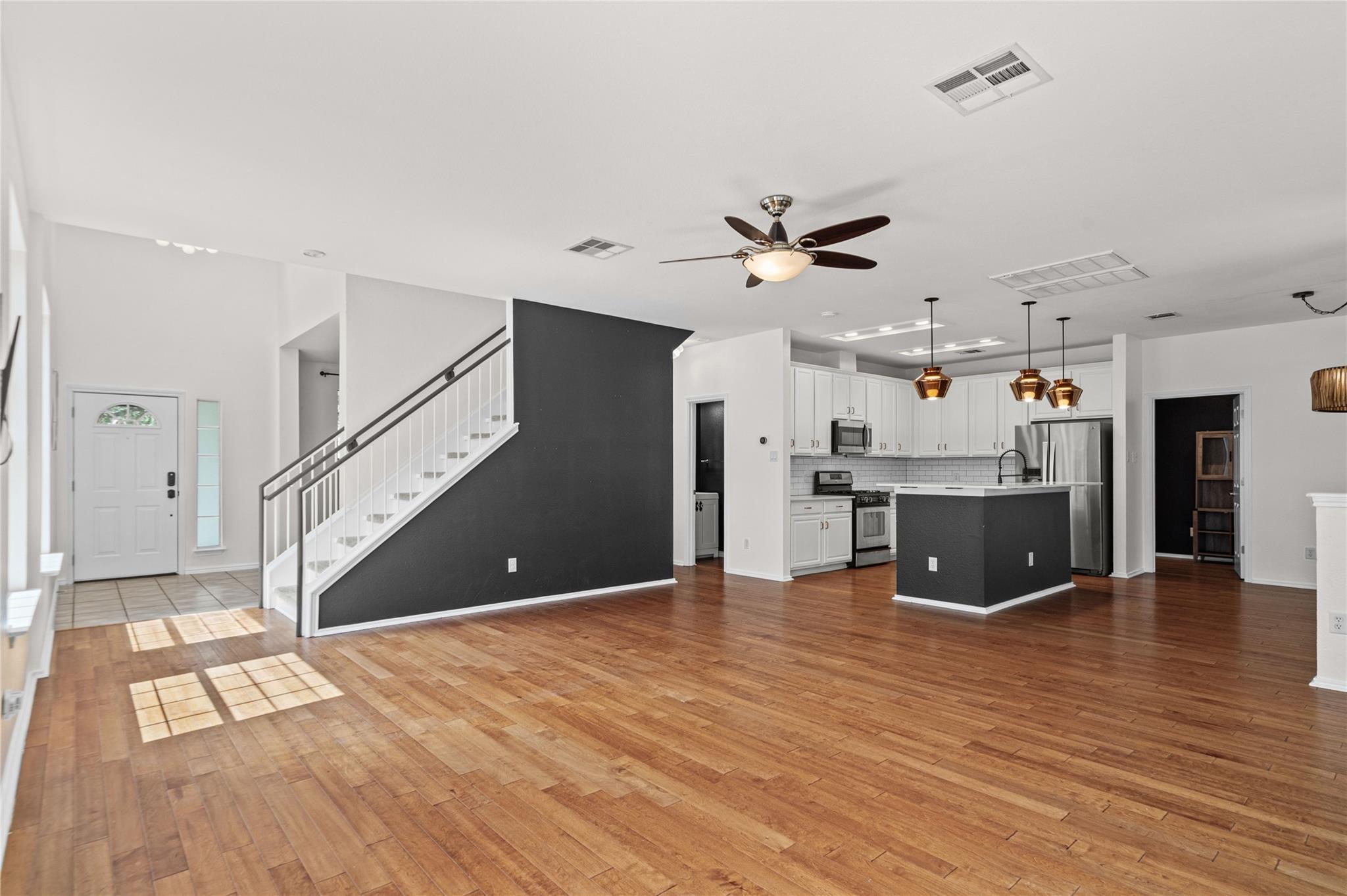 10605 Lindshire LN