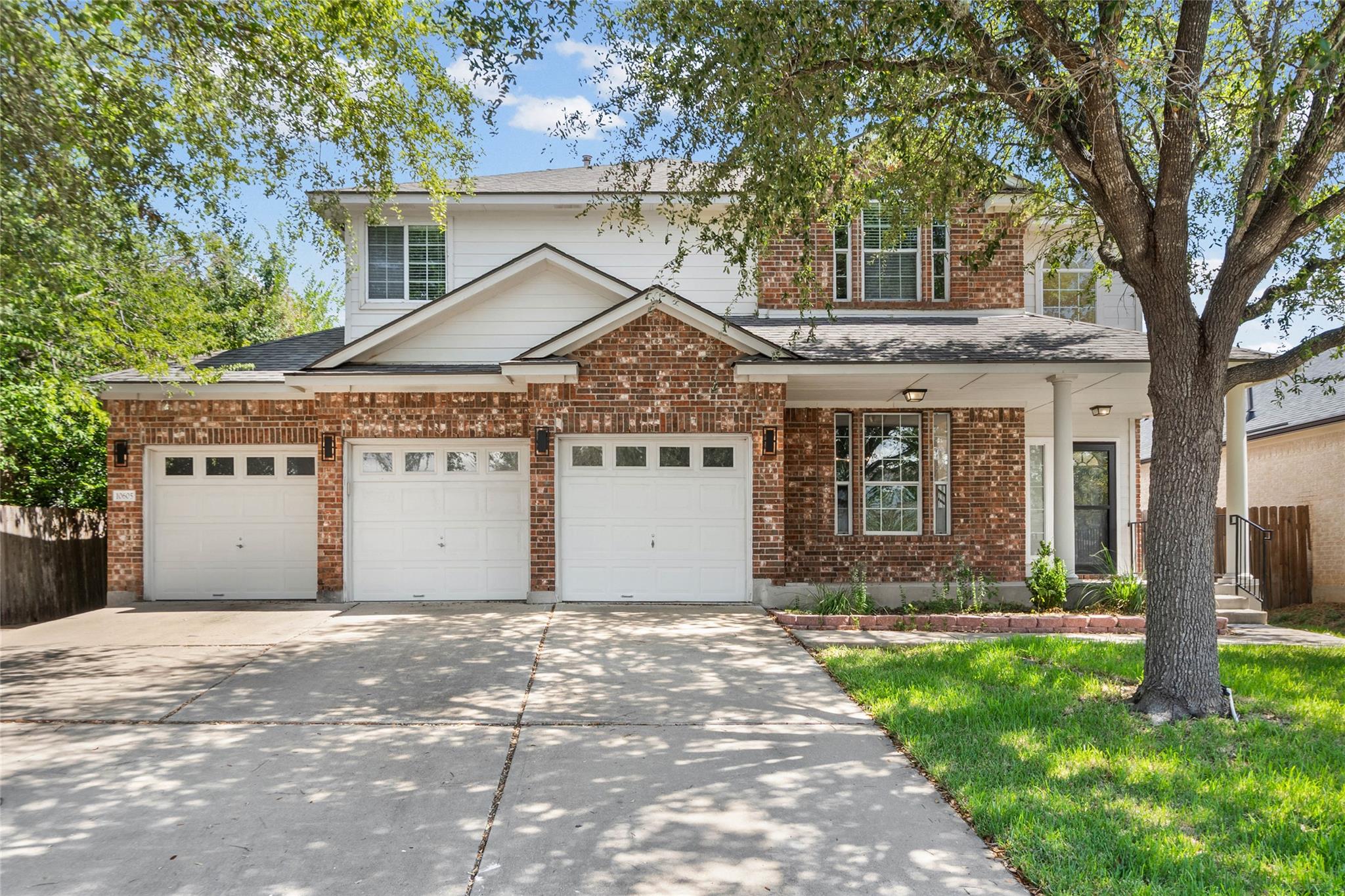 10605 Lindshire LN