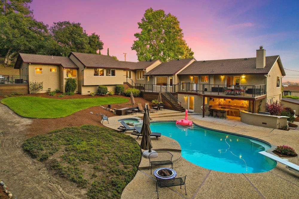 523 Charles Hill RD