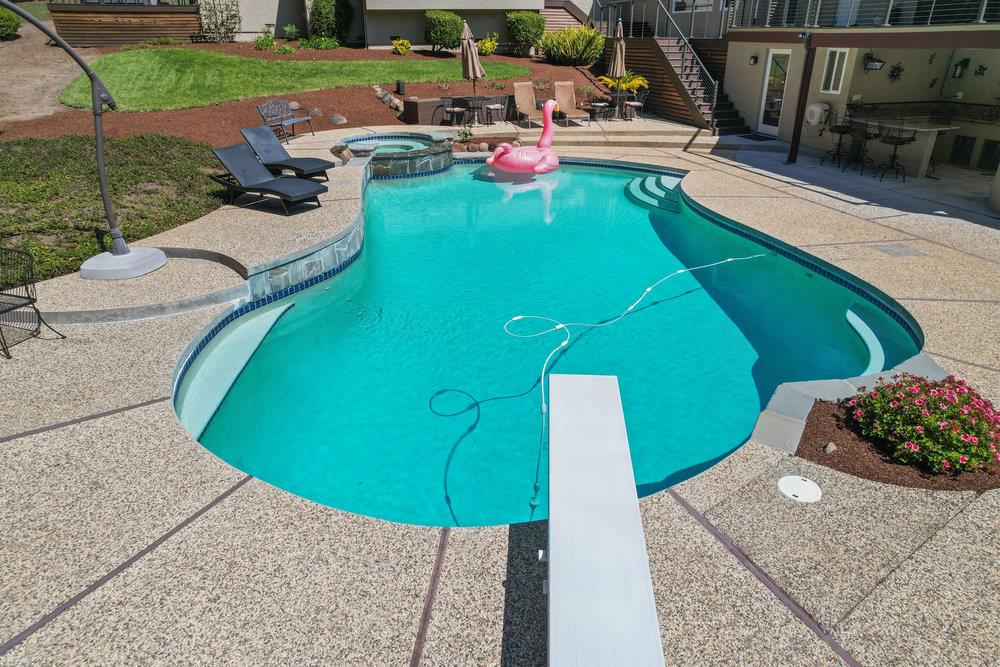523 Charles Hill RD