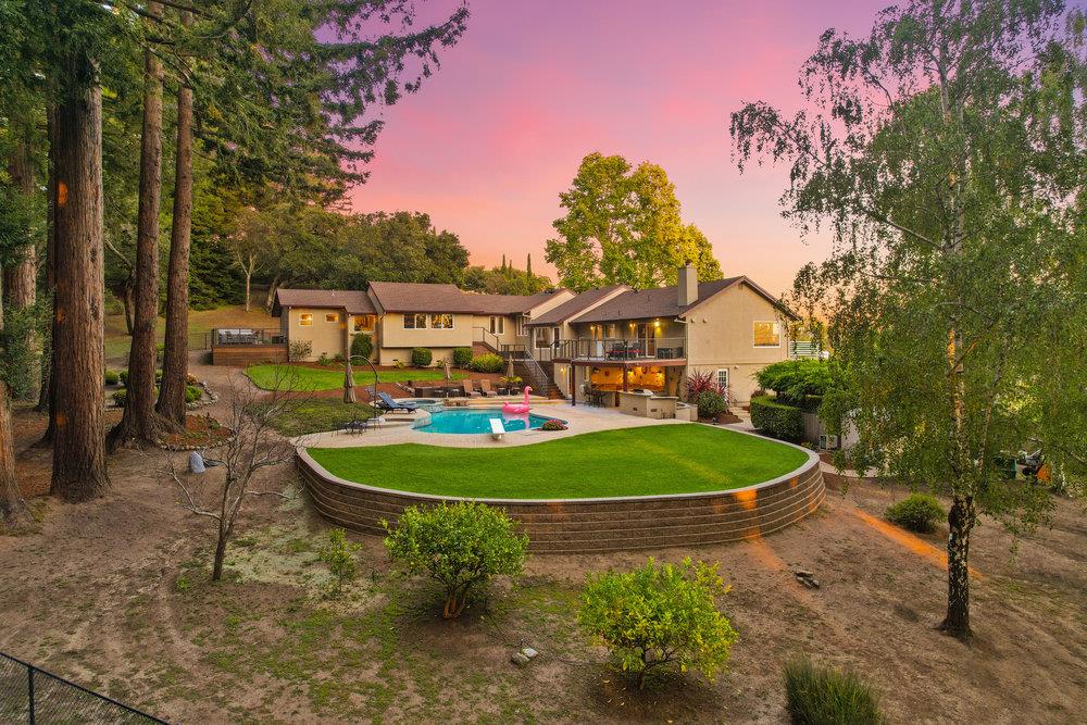 523 Charles Hill RD