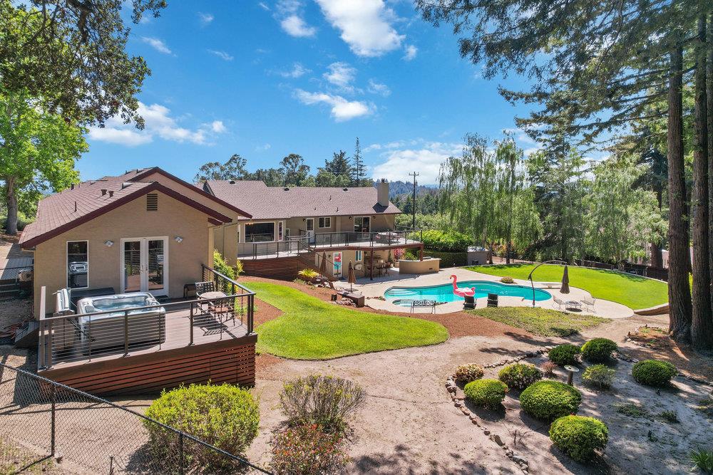 523 Charles Hill RD