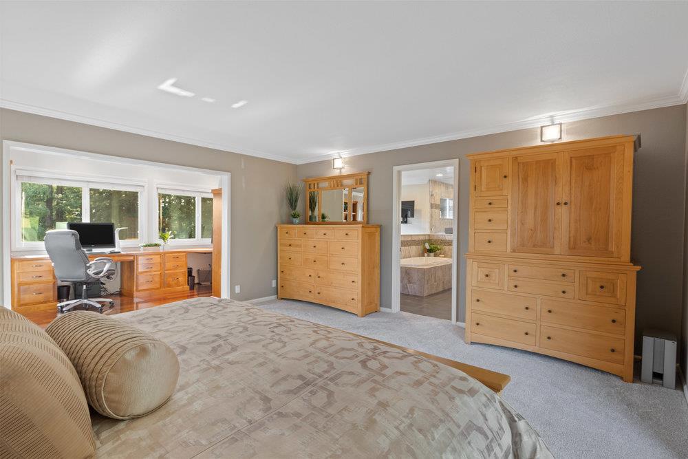 523 Charles Hill RD
