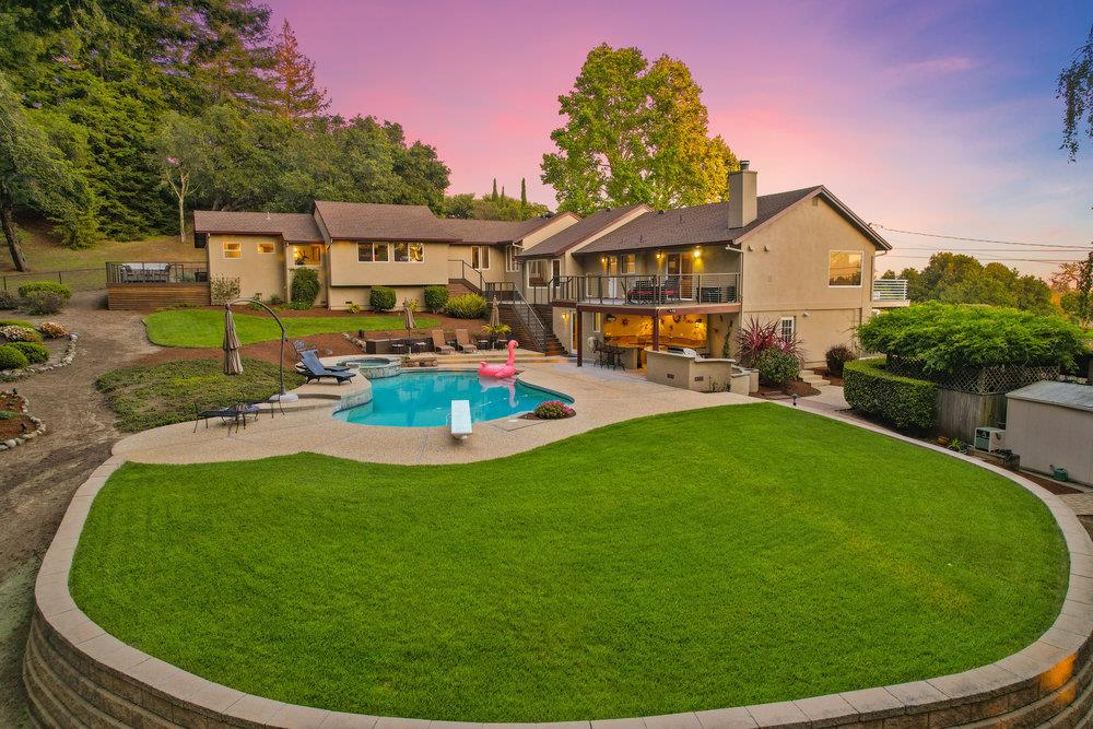 523 Charles Hill RD