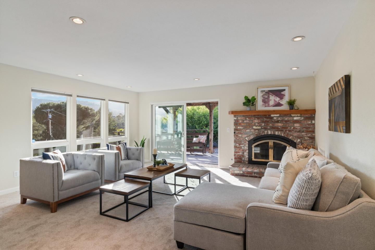 300 Webster DR