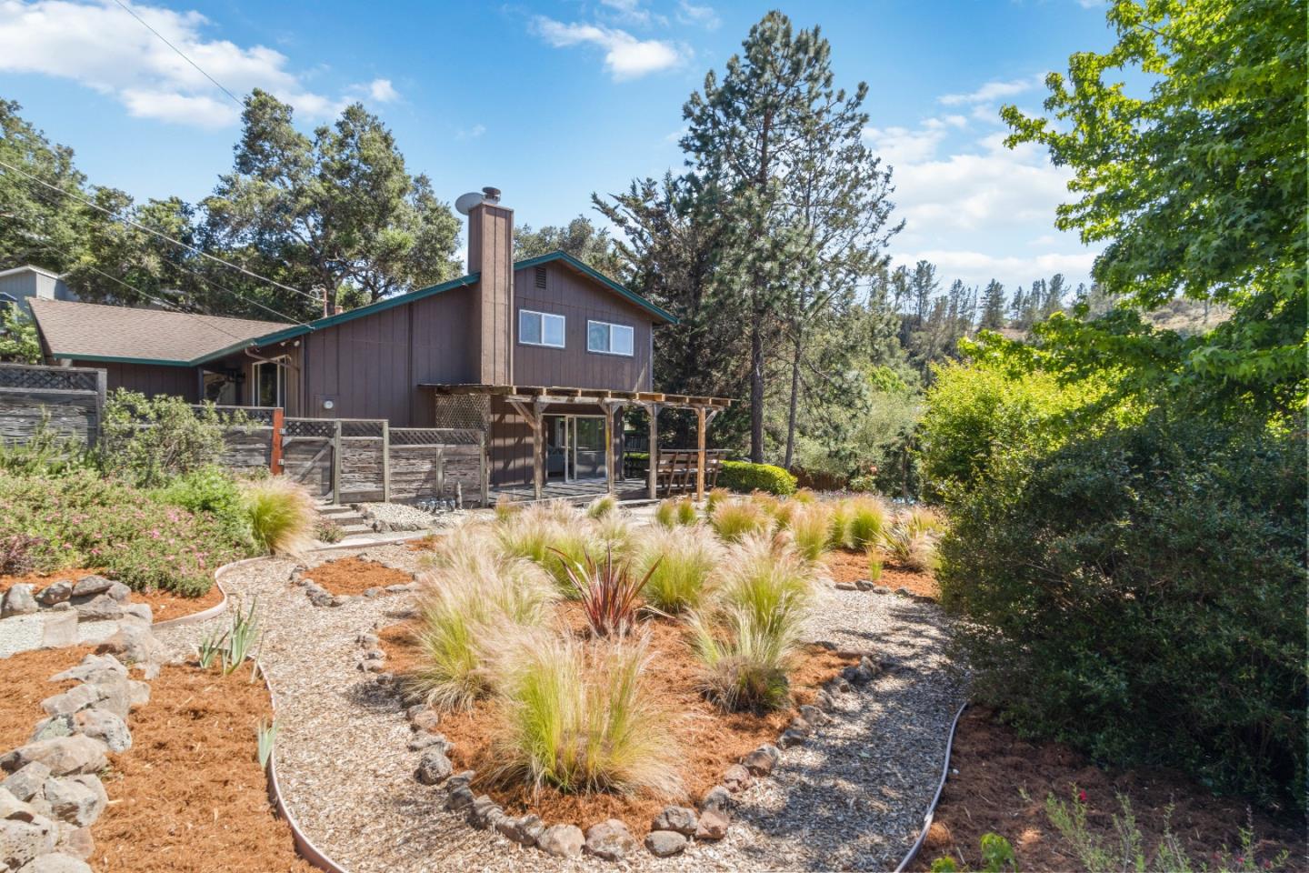 300 Webster DR