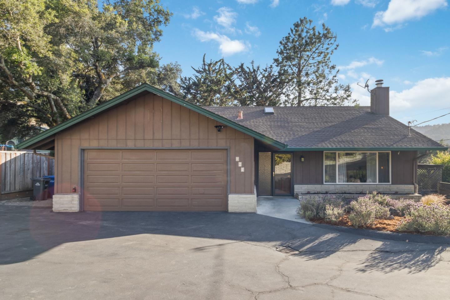 300 Webster DR