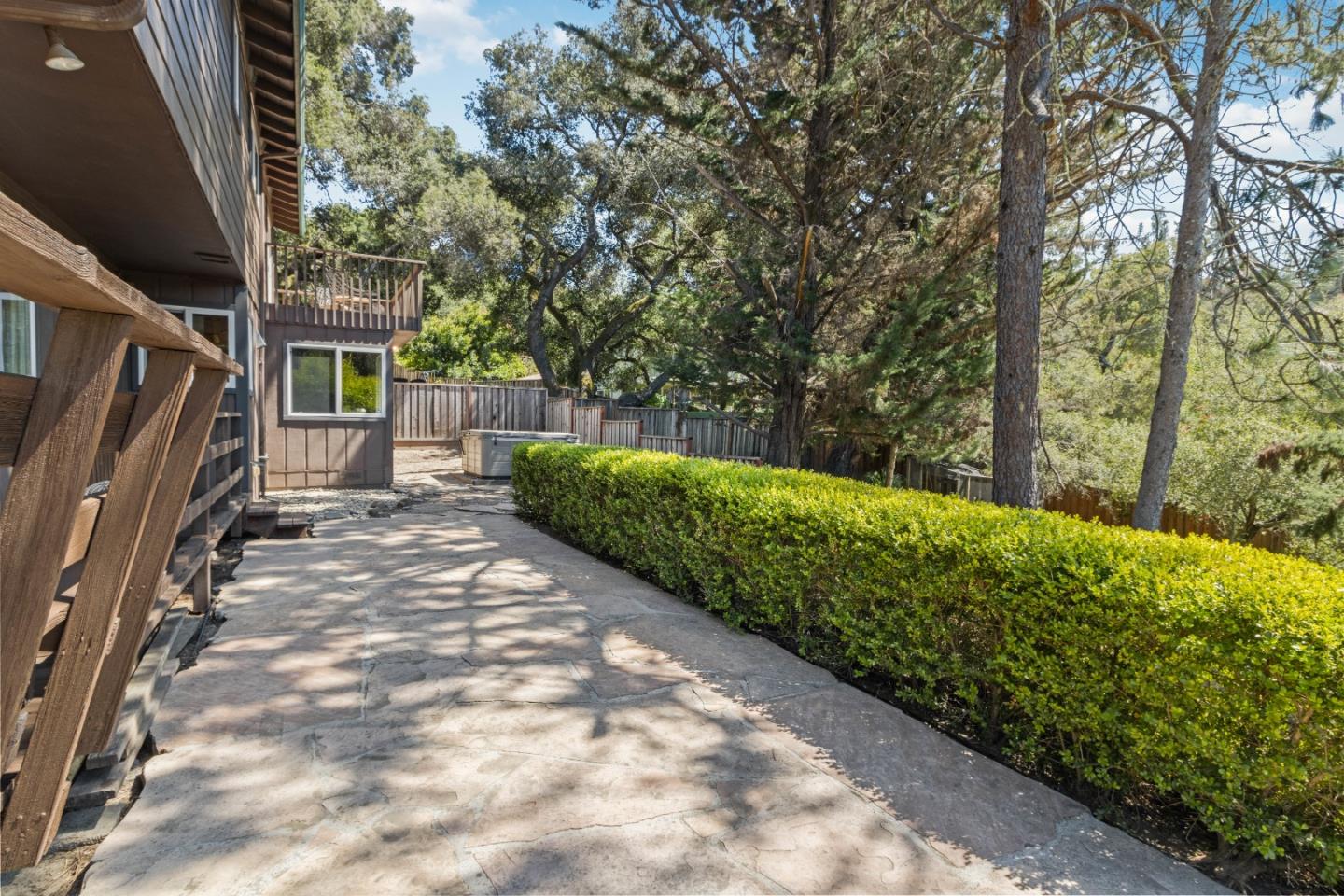 300 Webster DR