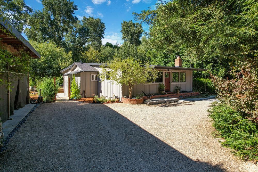 113 Beth DR