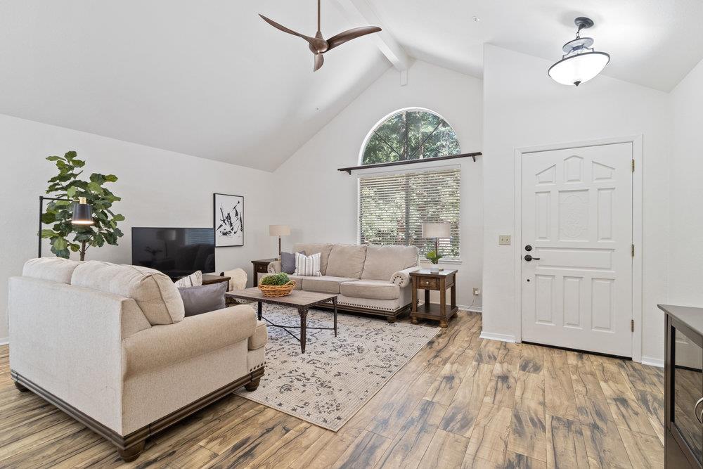 140 Boulder Brook DR