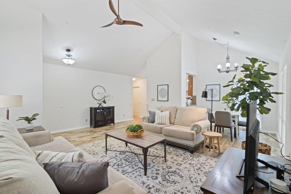 140 Boulder Brook DR