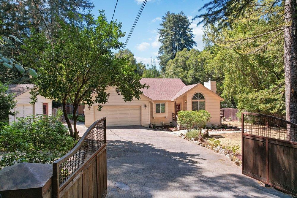140 Boulder Brook DR