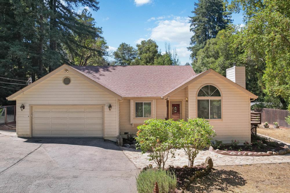 140 Boulder Brook DR