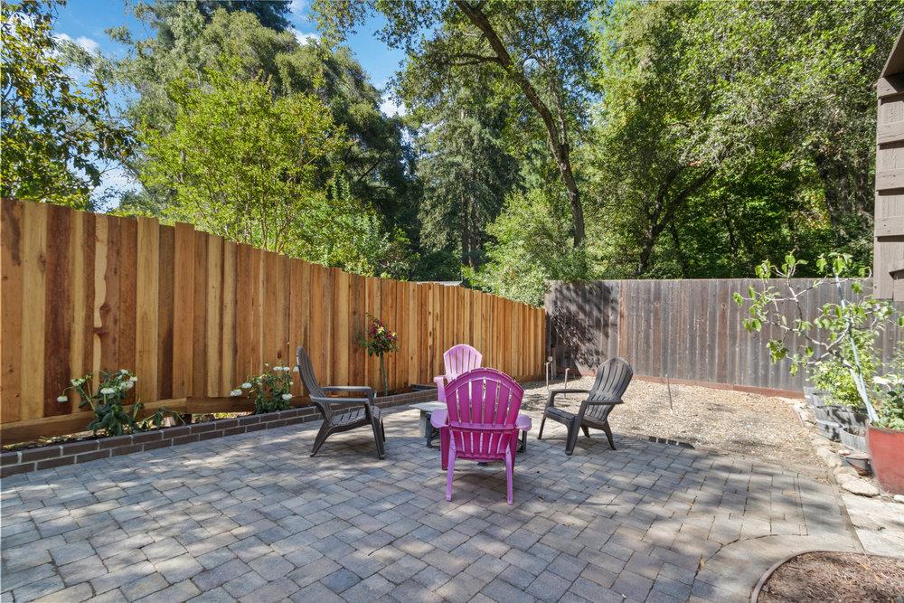 140 Boulder Brook DR