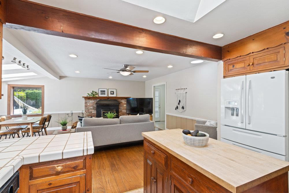 135 Sunnycroft RD