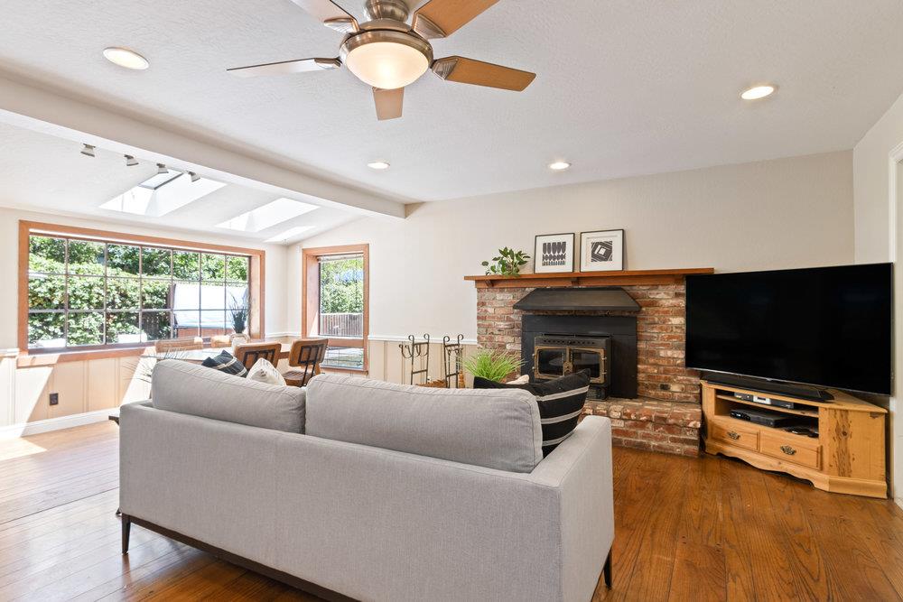 135 Sunnycroft RD