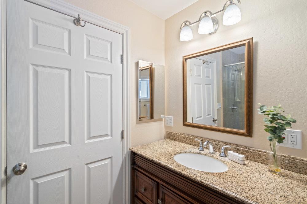 135 Sunnycroft RD