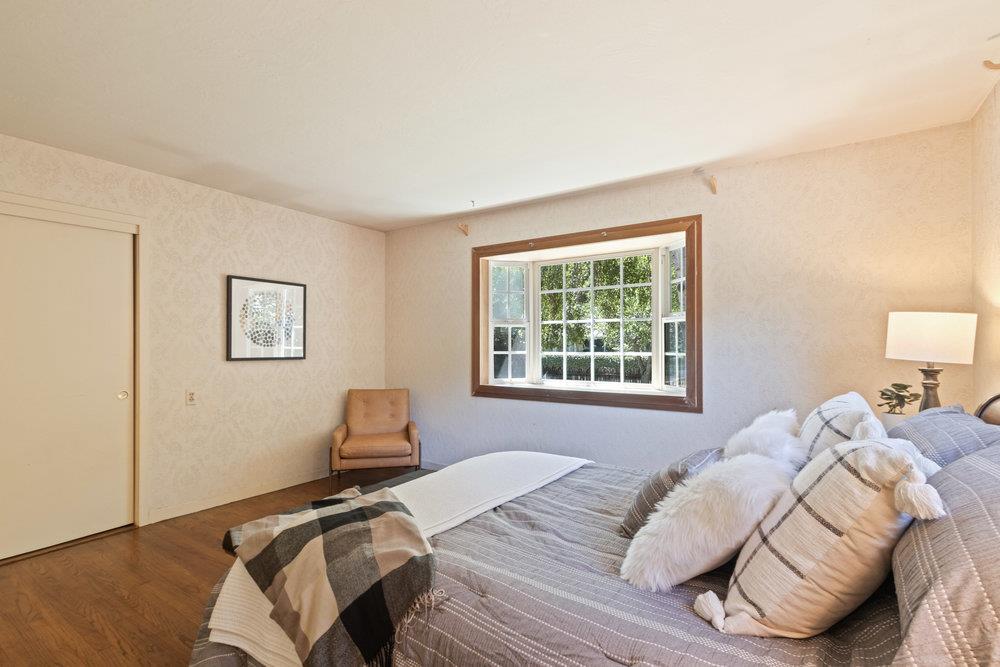 135 Sunnycroft RD