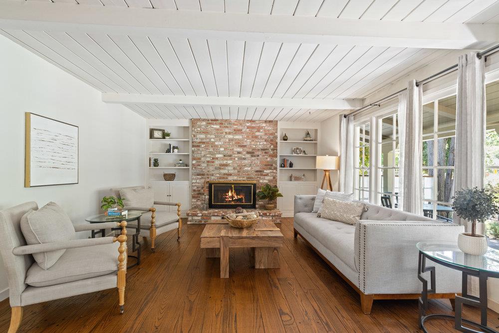 135 Sunnycroft RD