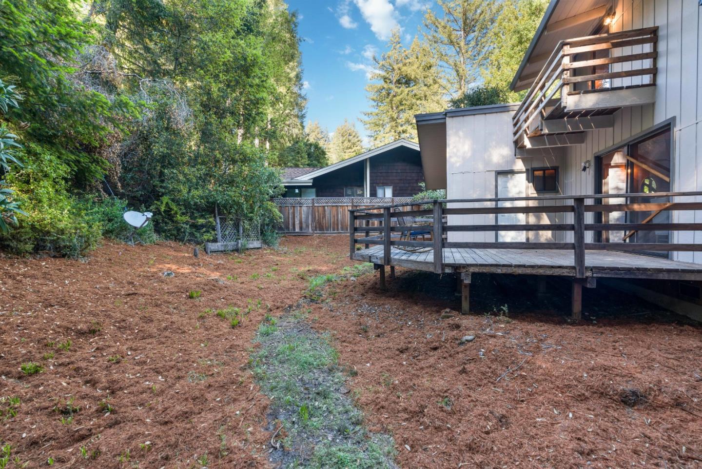 316 W Hilton DR