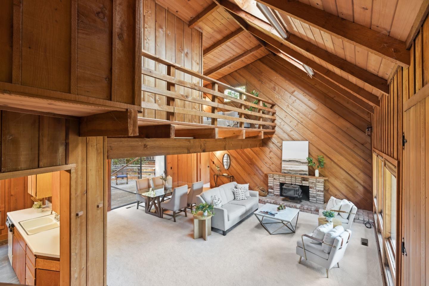 316 W Hilton DR