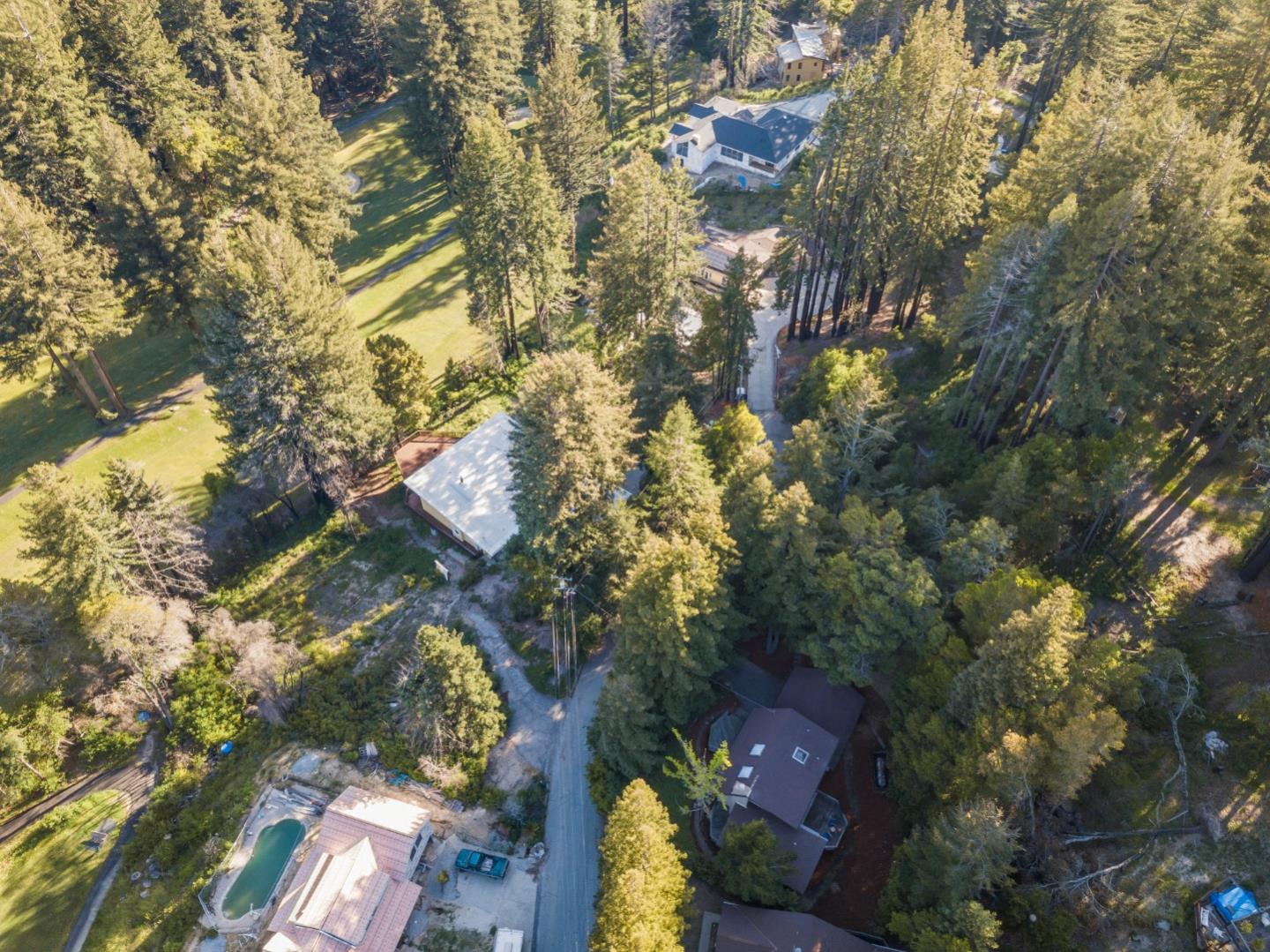 316 W Hilton DR