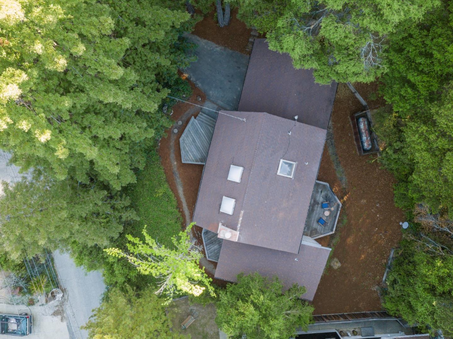 316 W Hilton DR