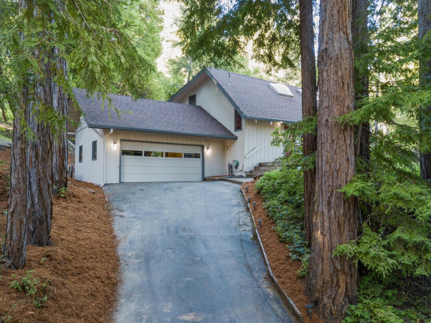 316 W Hilton DR