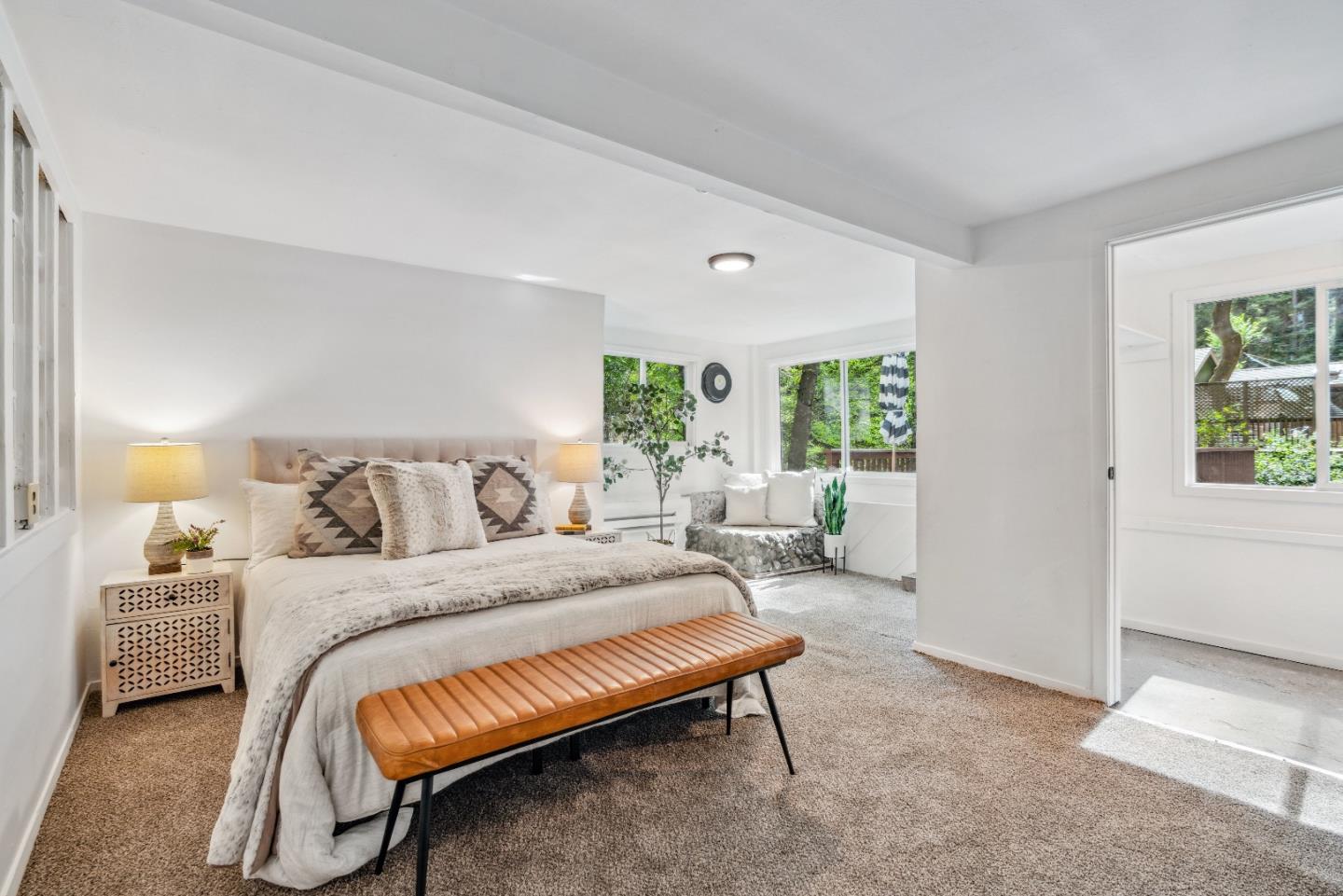 635 Primavera RD