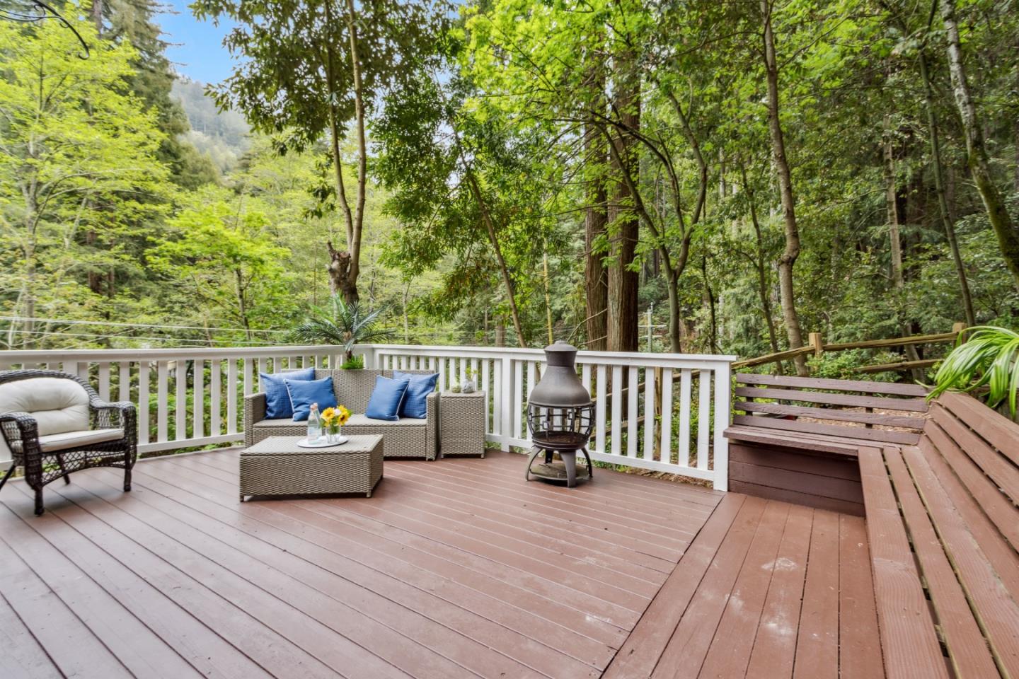 155 West DR