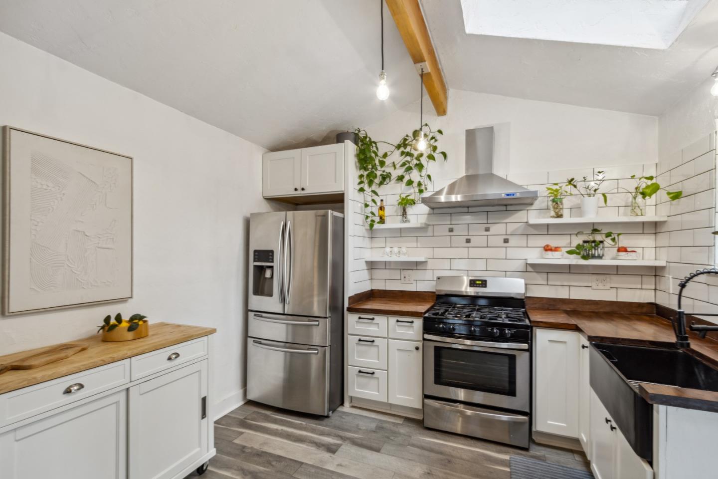 155 West DR