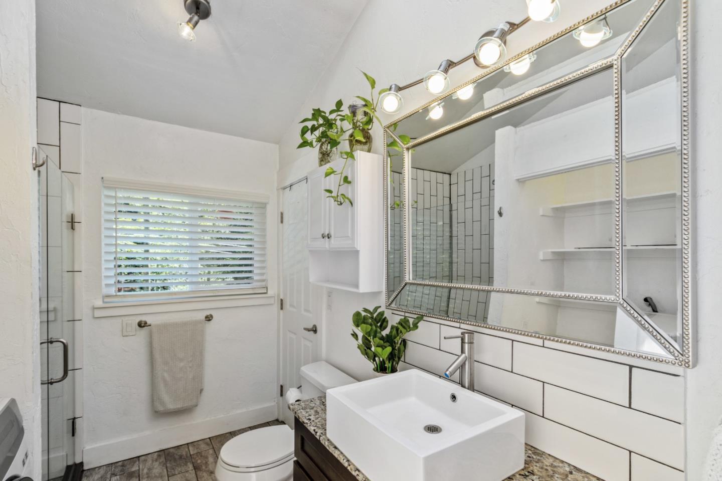 155 West DR