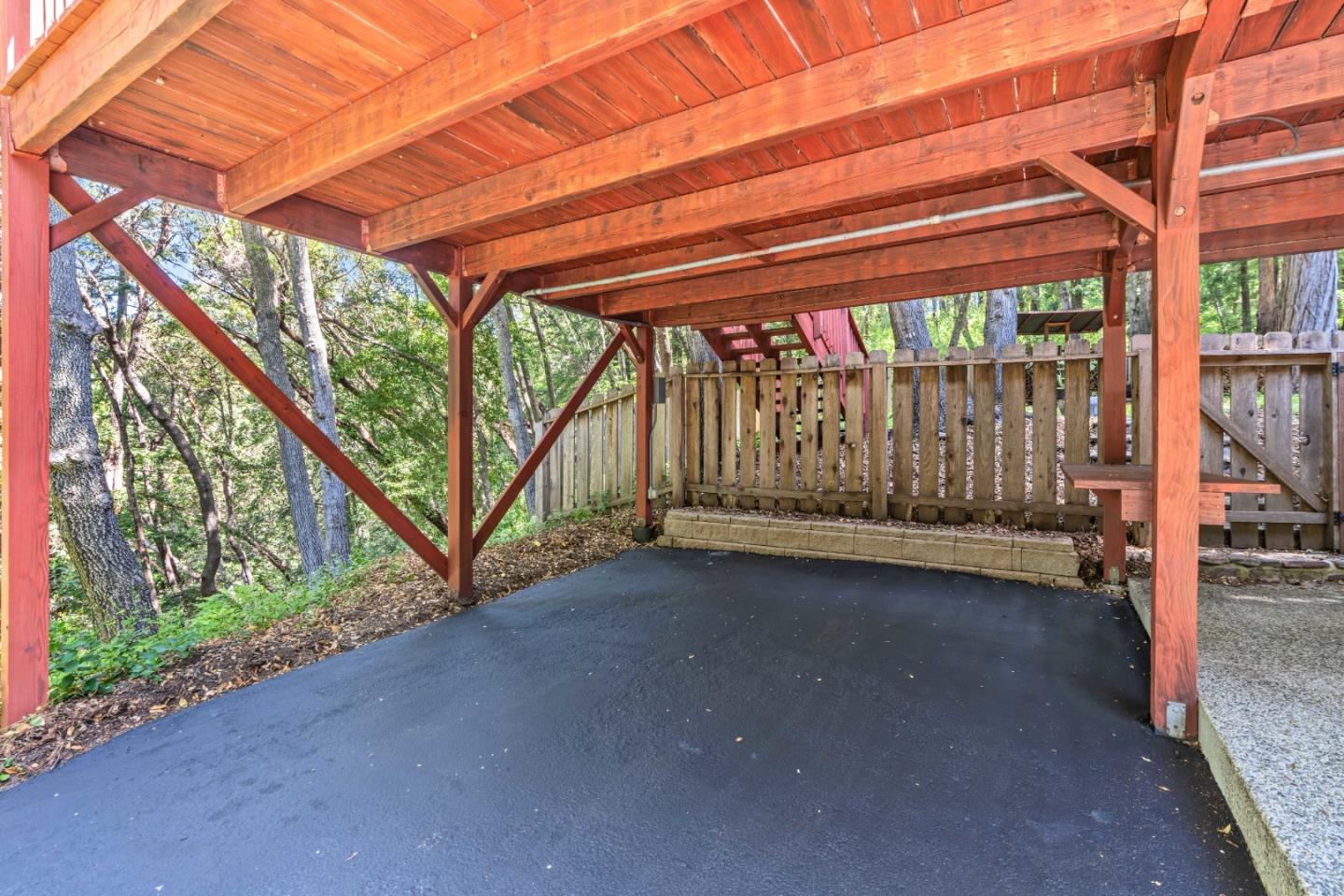 131 Valdez RD