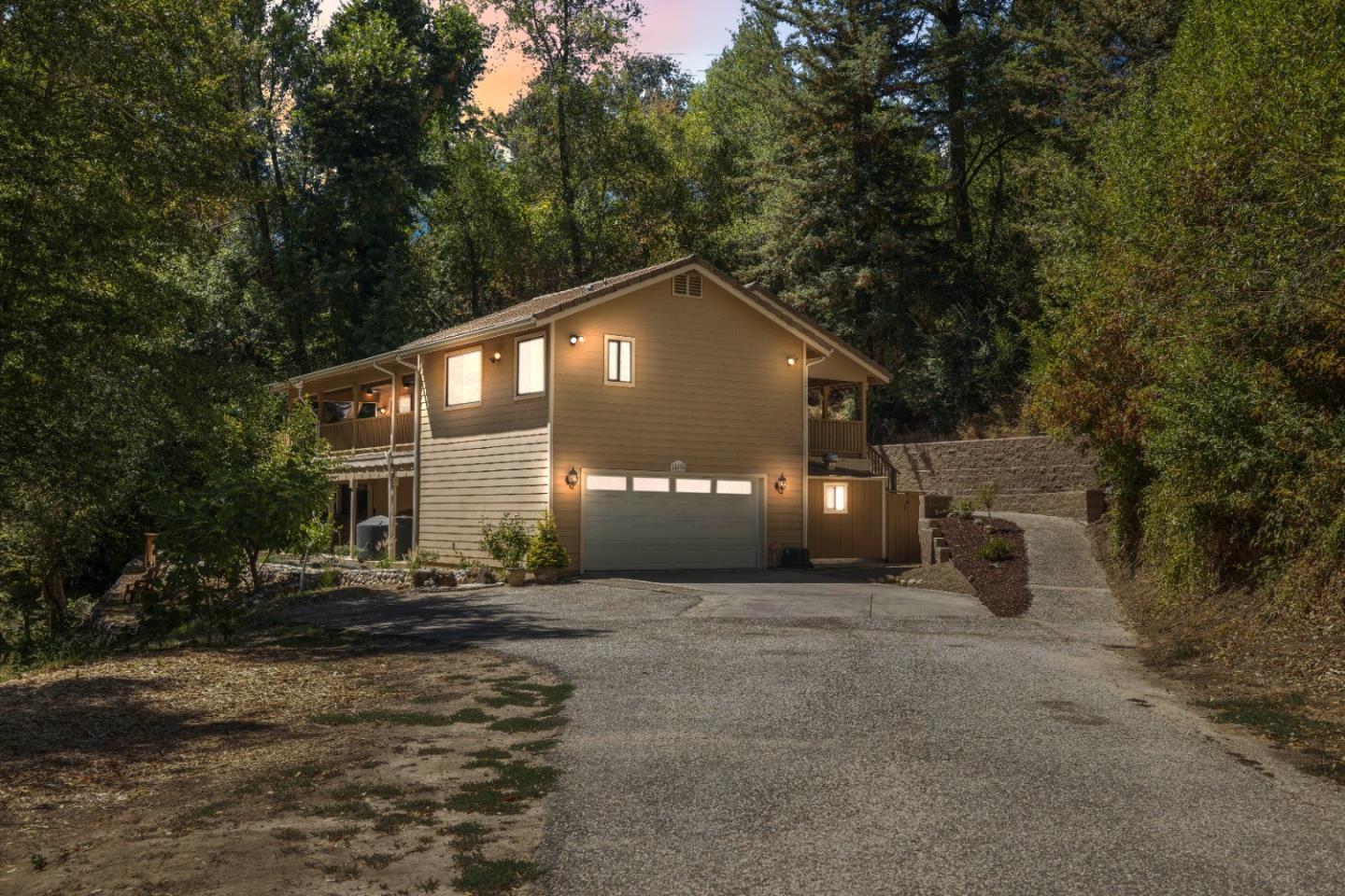 15456 Bear Creek RD