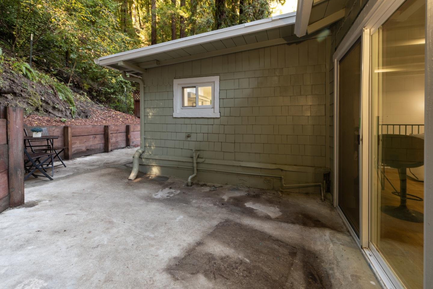 1603 Lockhart Gulch RD