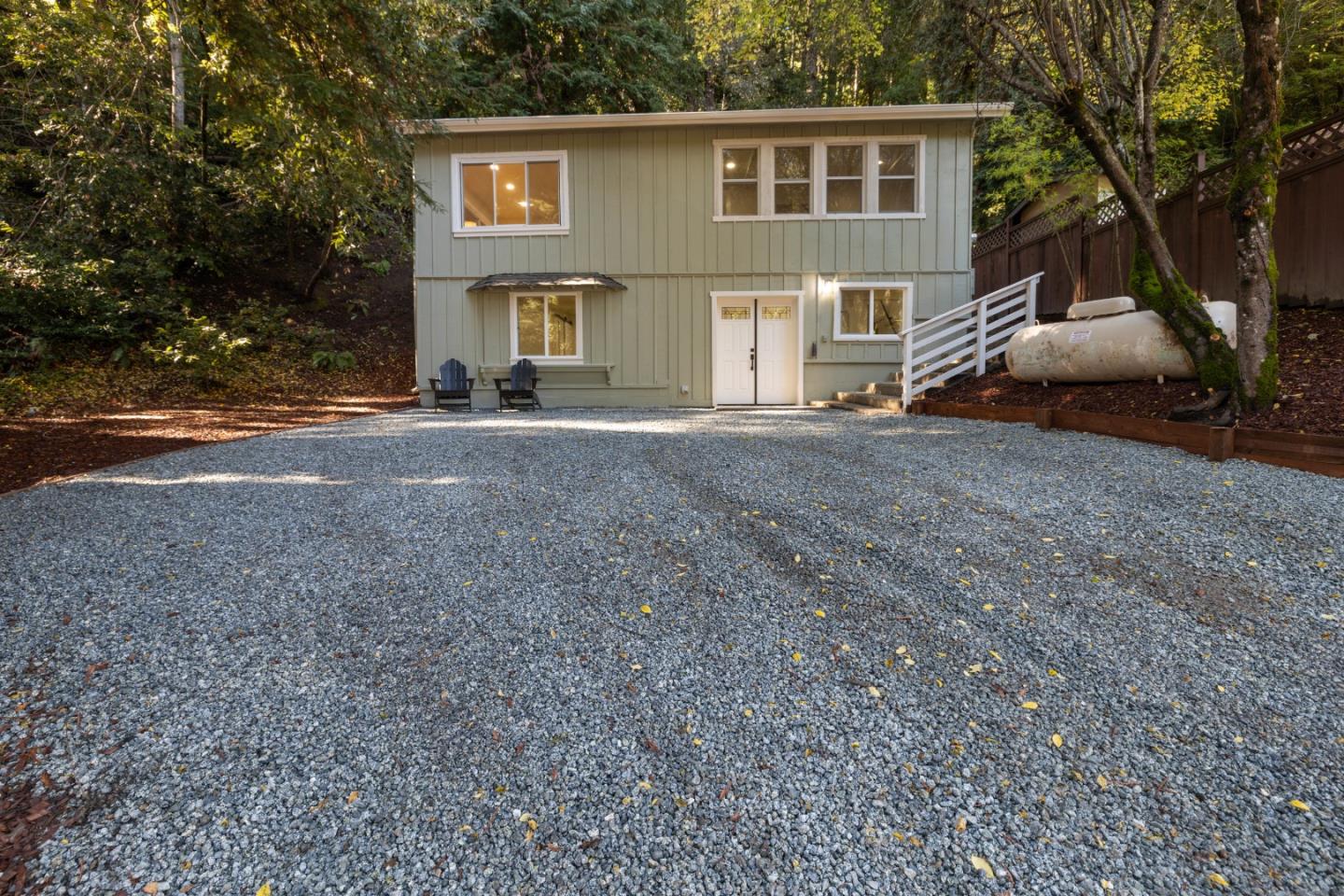 1603 Lockhart Gulch RD