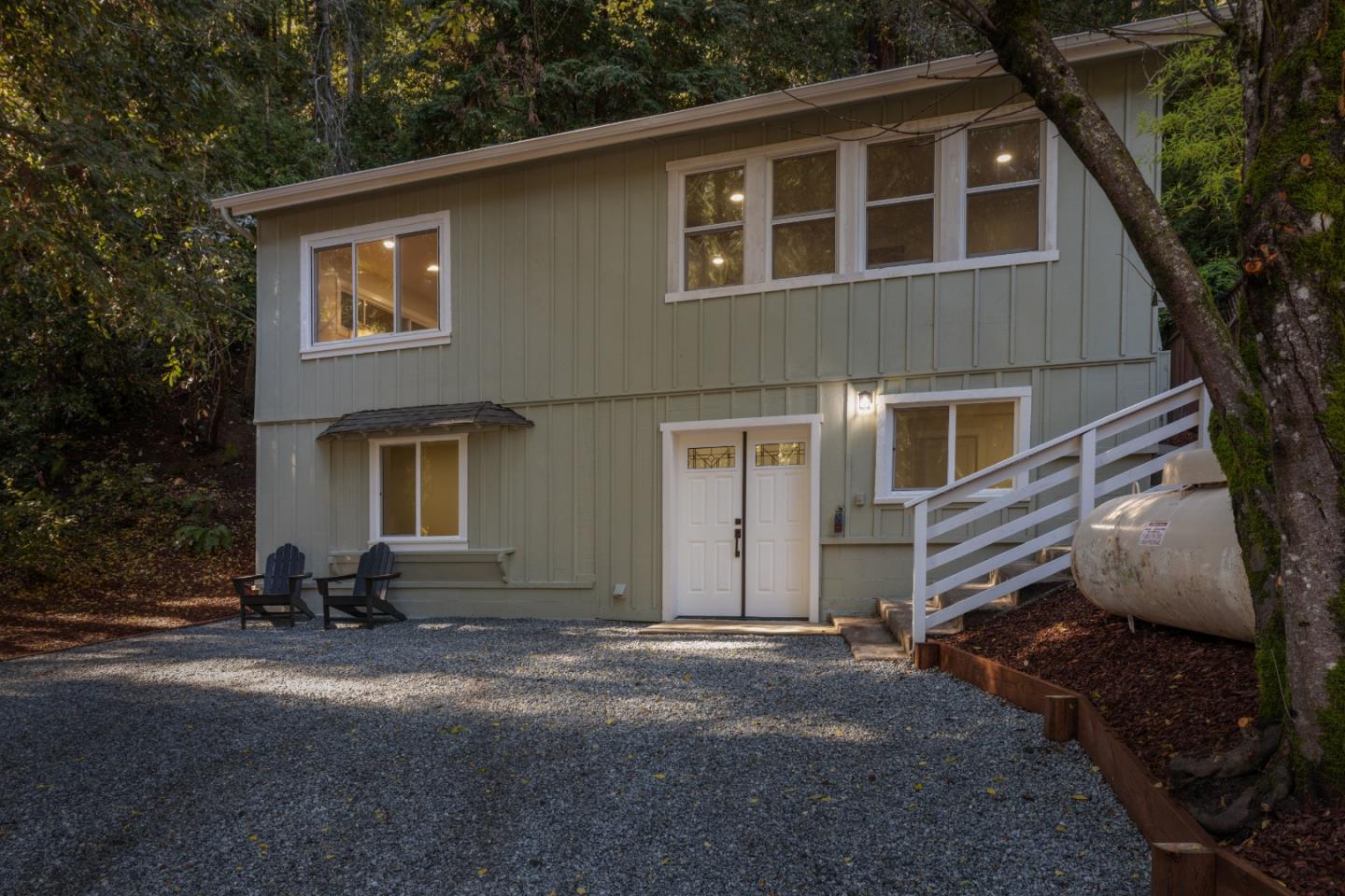 1603 Lockhart Gulch RD