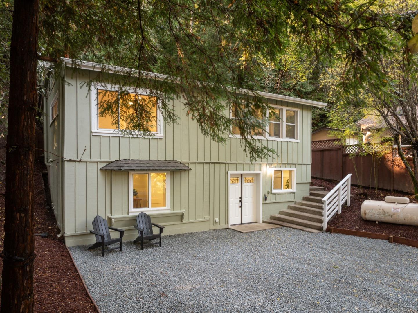 1603 Lockhart Gulch RD