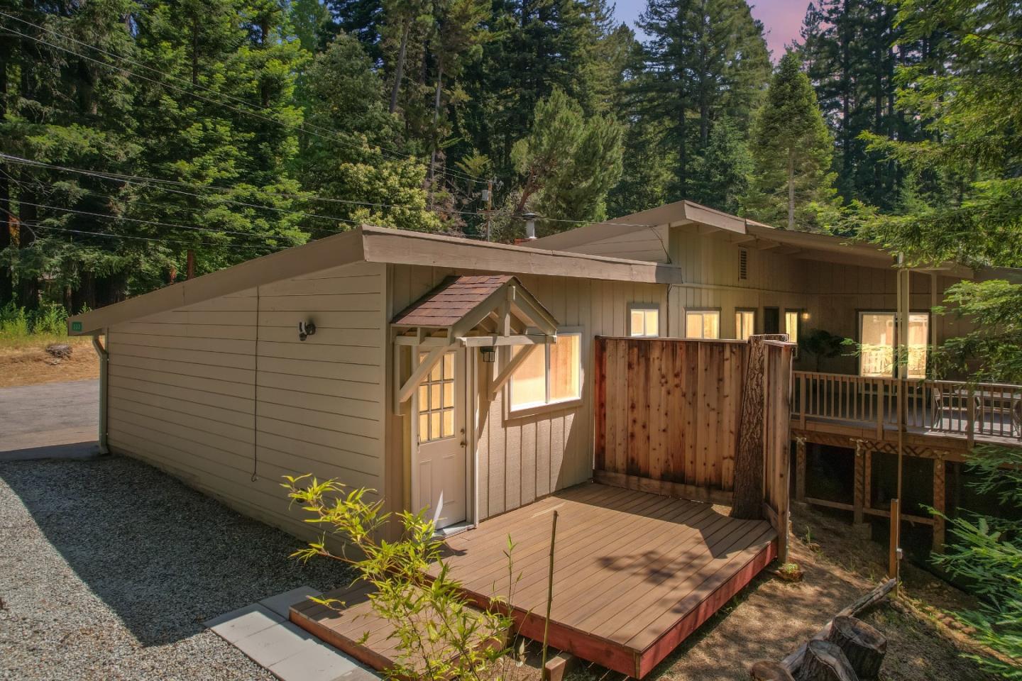 333 Dakenbrook DR