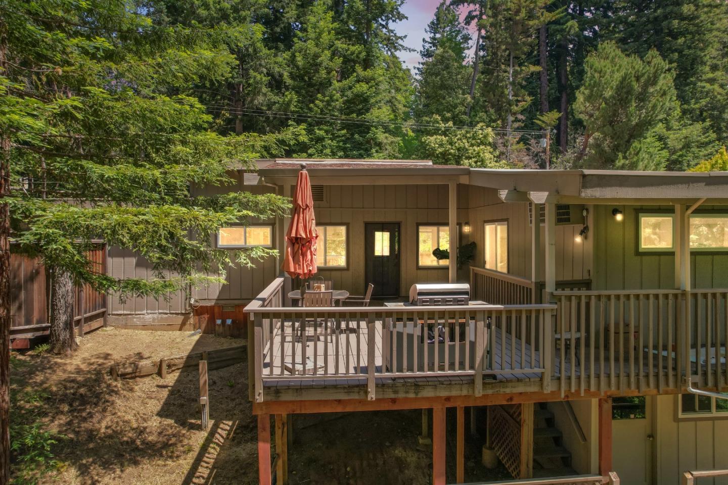 333 Dakenbrook DR