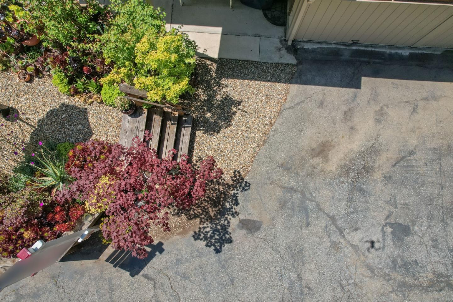333 Dakenbrook DR
