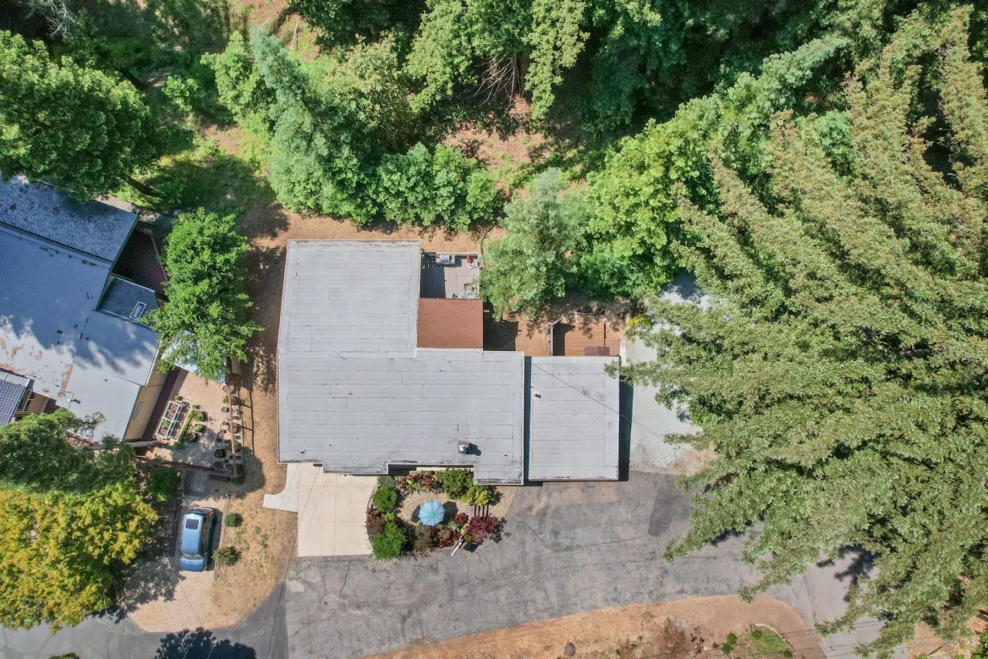 333 Dakenbrook DR