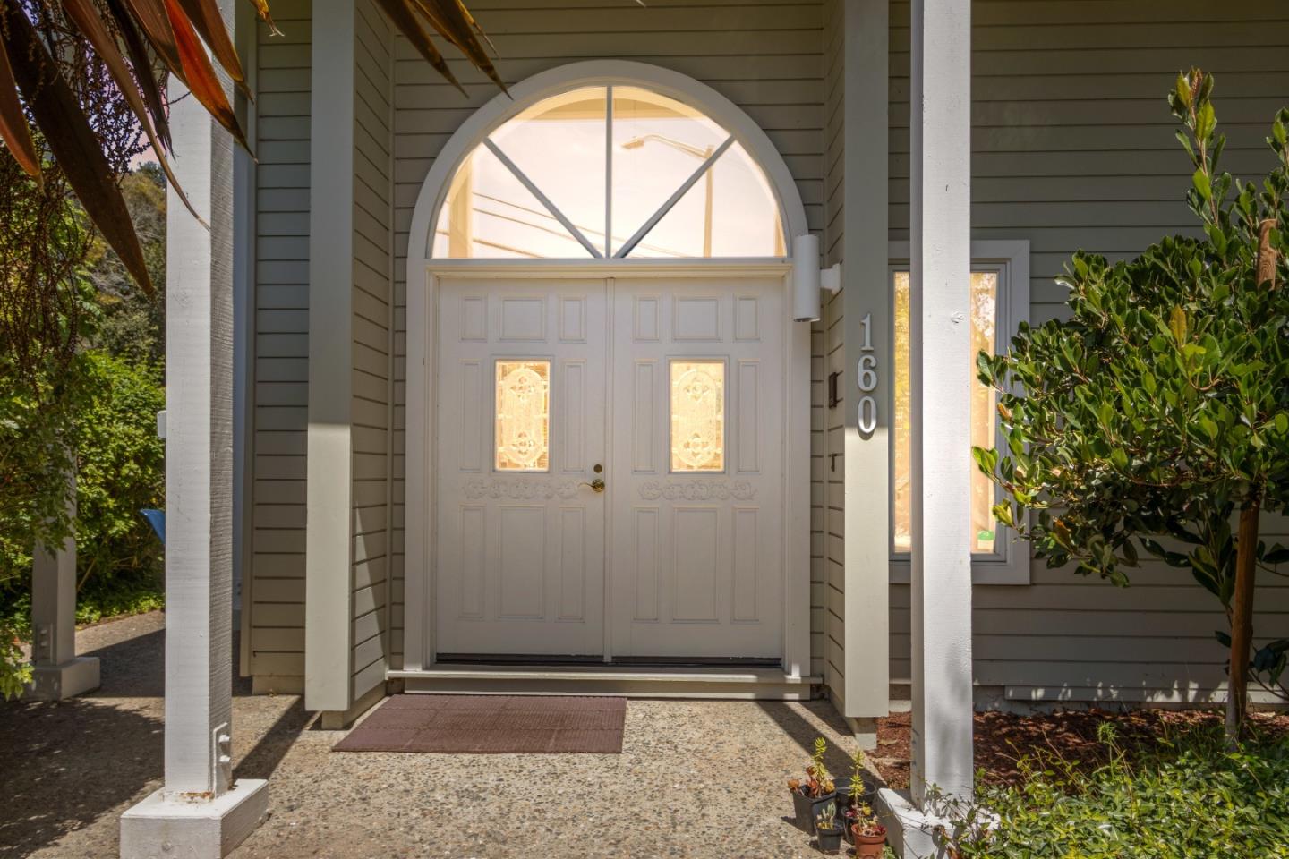 160 Frederick Street